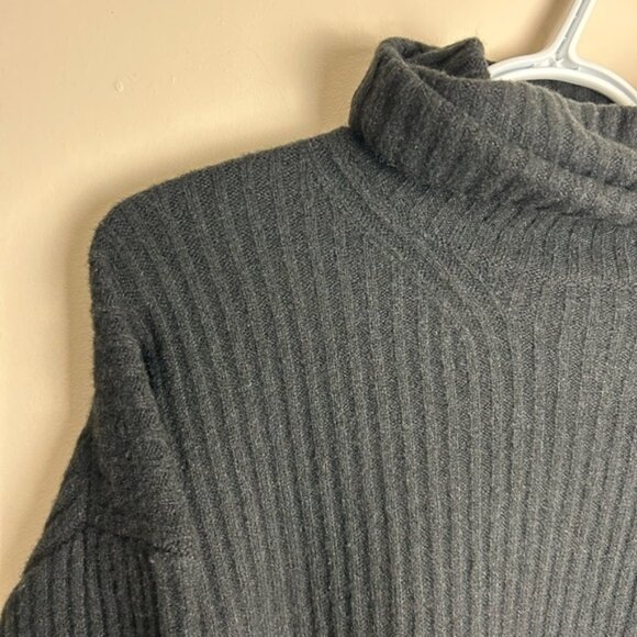 Oak + Fort Oversized Ribbed Turtleneck Sweater - Picture 3 of 6